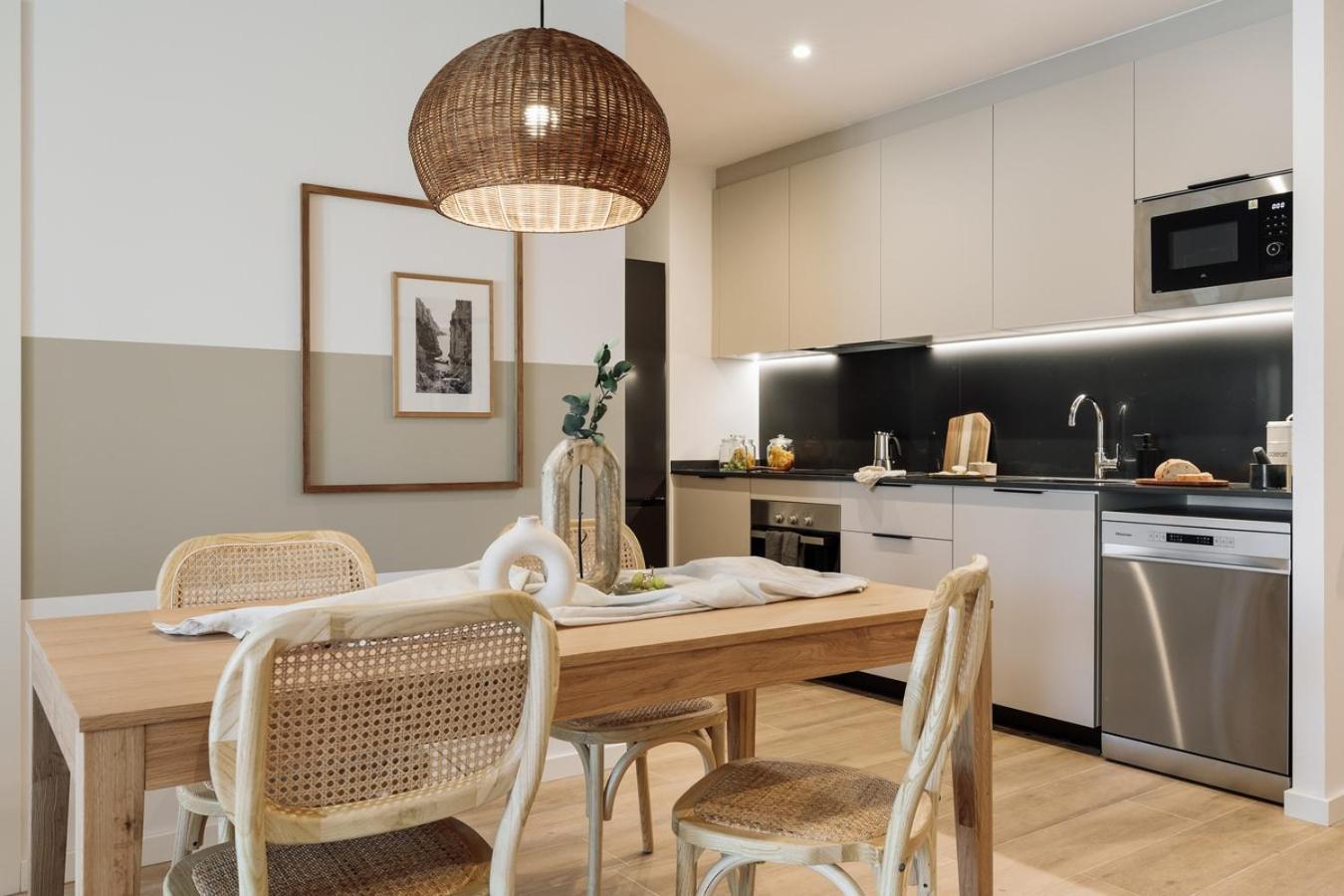 Blava - 2 Bedrooms In Sant Antoni * Barcelona